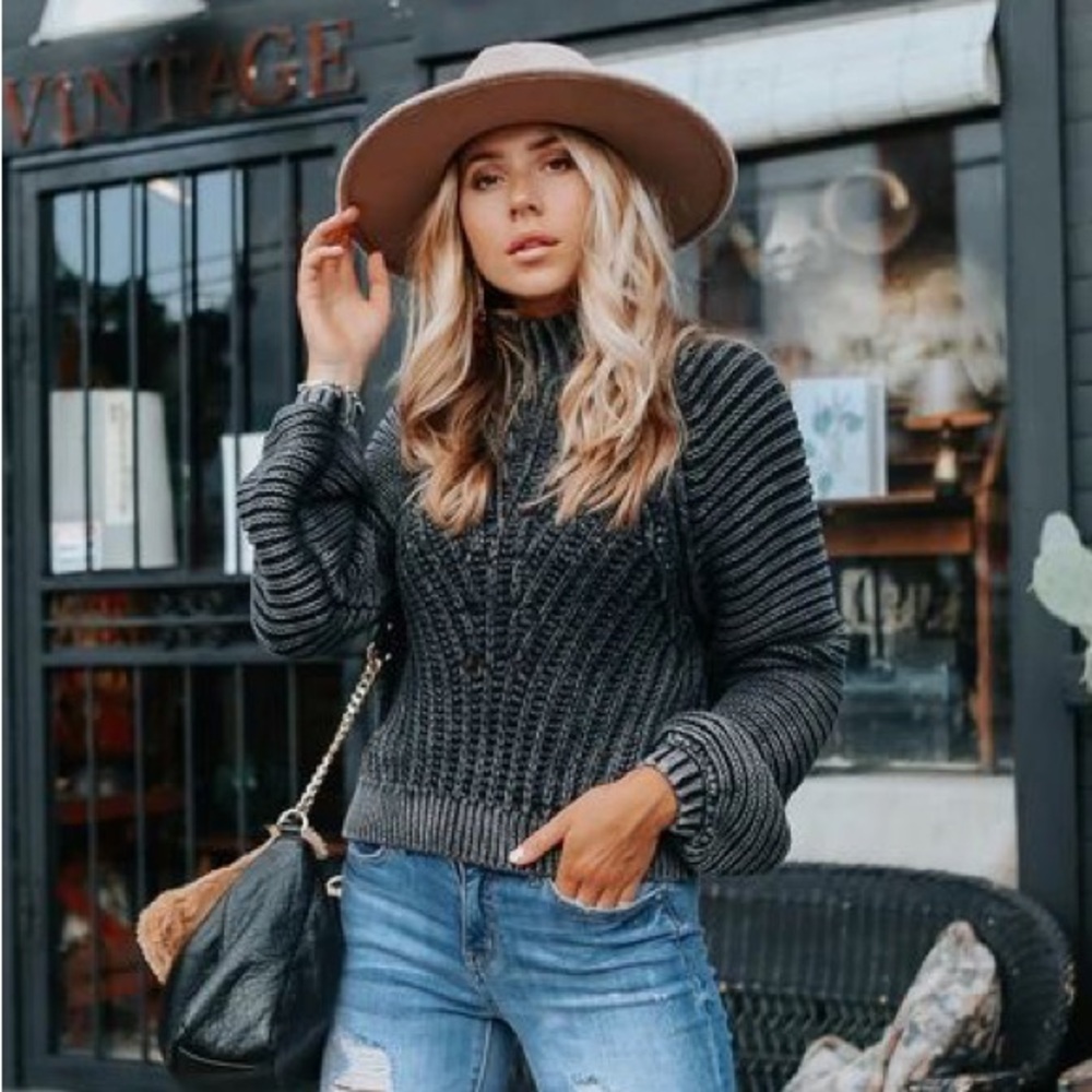 FREE PEOPLE XS S Sweetheart Sweater • Black Washed Cotton Chunky Knit Mock Neck